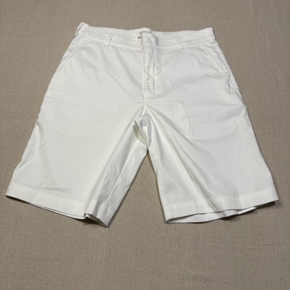Nike White Flat Front Men's Shorts
